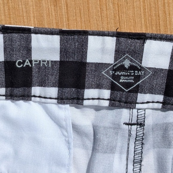 NWOT St John's‎ Bay Secretly Slender Capri Pants Black White Gingham Women's 16 - Picture 6 of 9